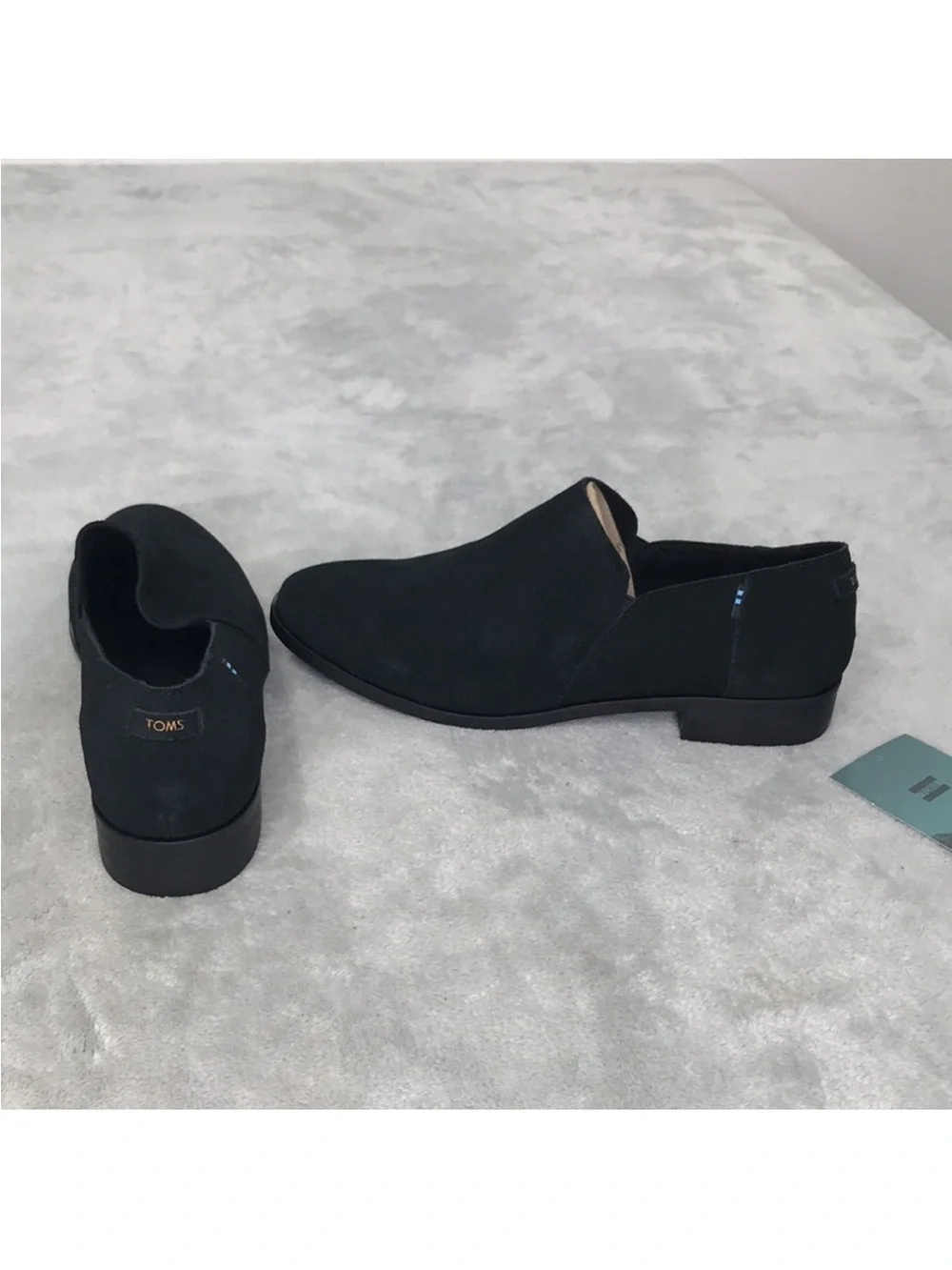 Toms Women's Shay Low in Black Suede Size 9.5